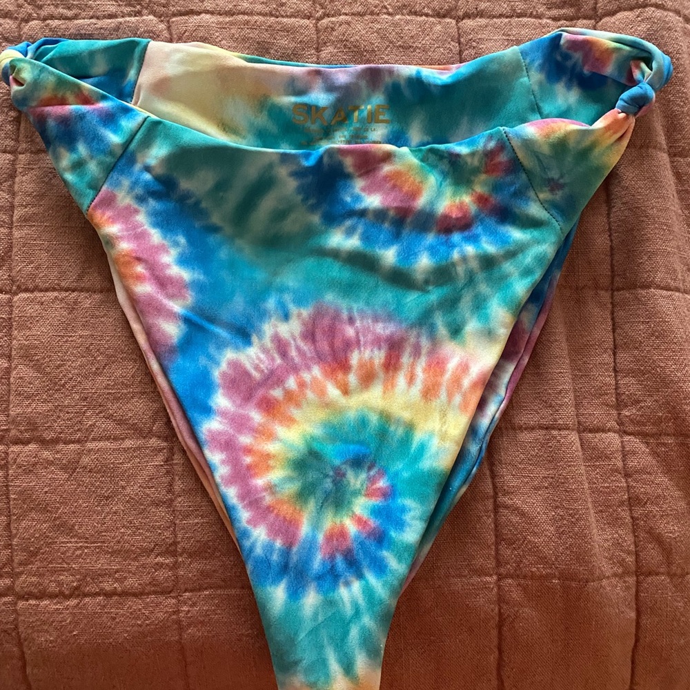 Skatie Salty Bottom - Medium